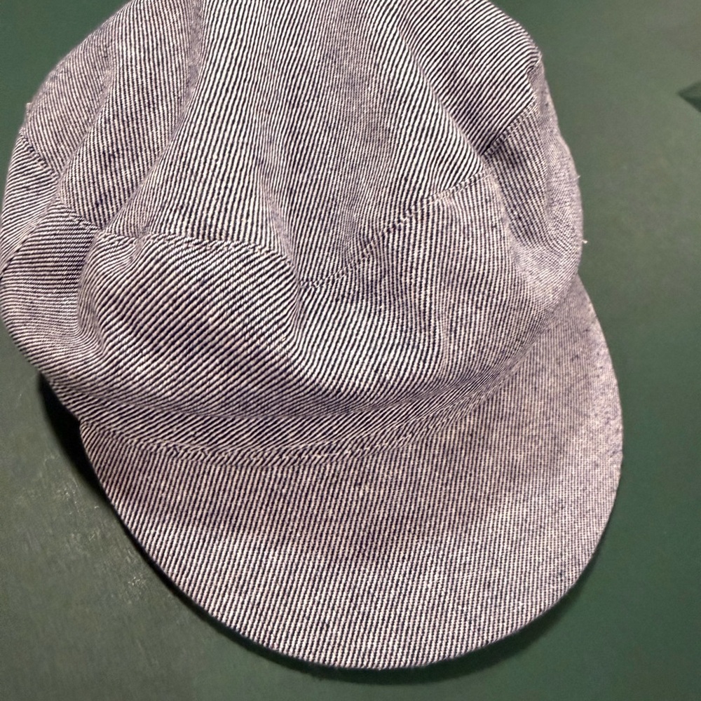 Zara Navy Blue Cap